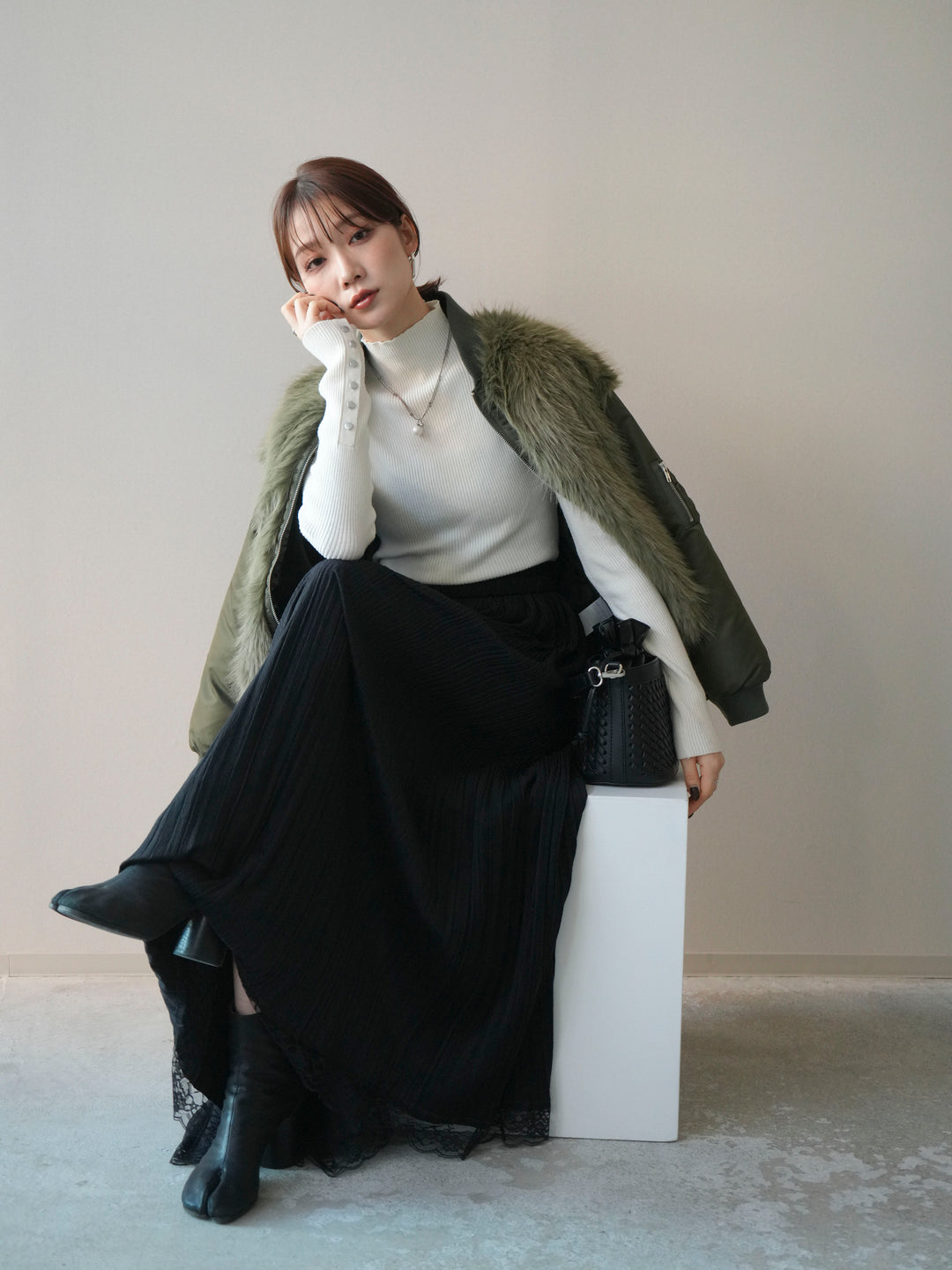 [SET]ファードッキングMA-1+裾レーススウェードプリーツマキシスカート(2set)