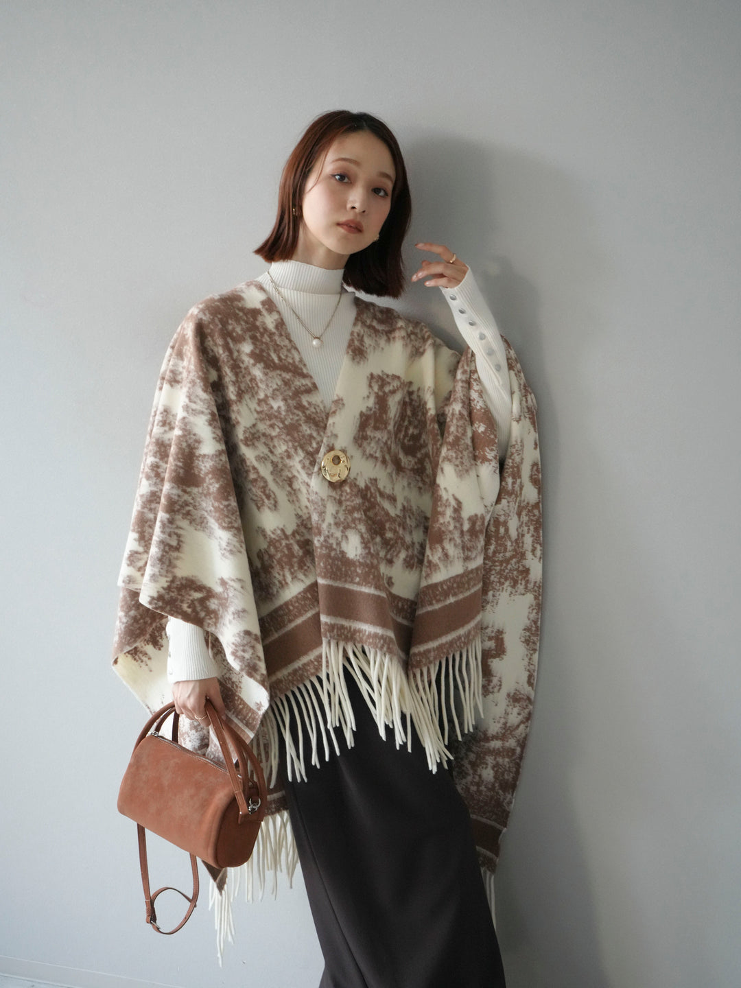 [予約]アブストラクト柄ストールポンチョ/アイボリー