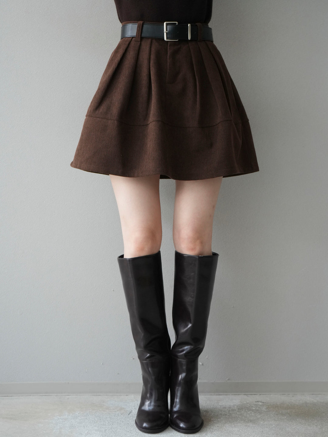 [予約]ベルト付インパンコーデュロイタックフレアスカート/brown