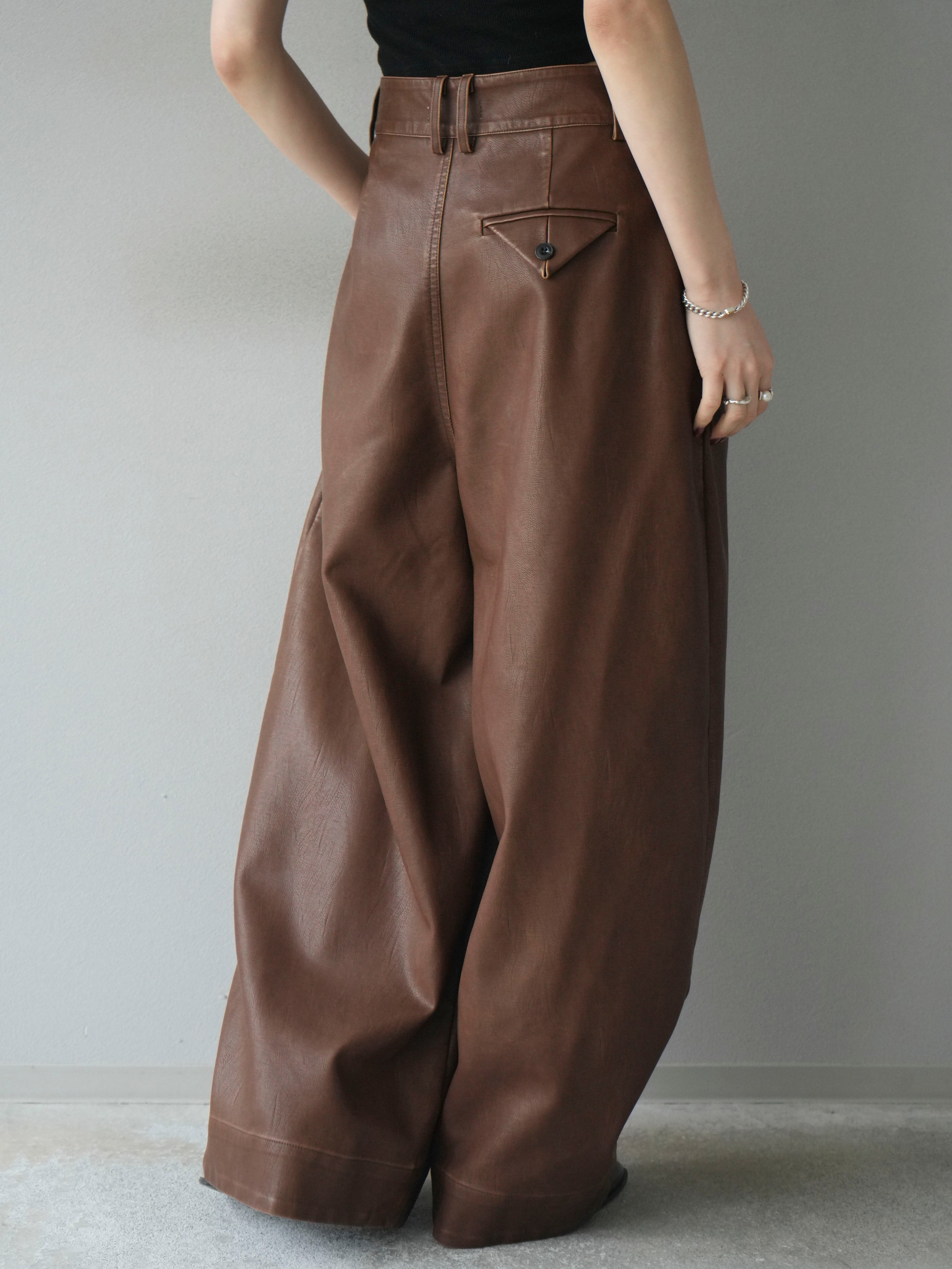 予約]ヴィンテージレザーバギーパンツ/brown – Lumier