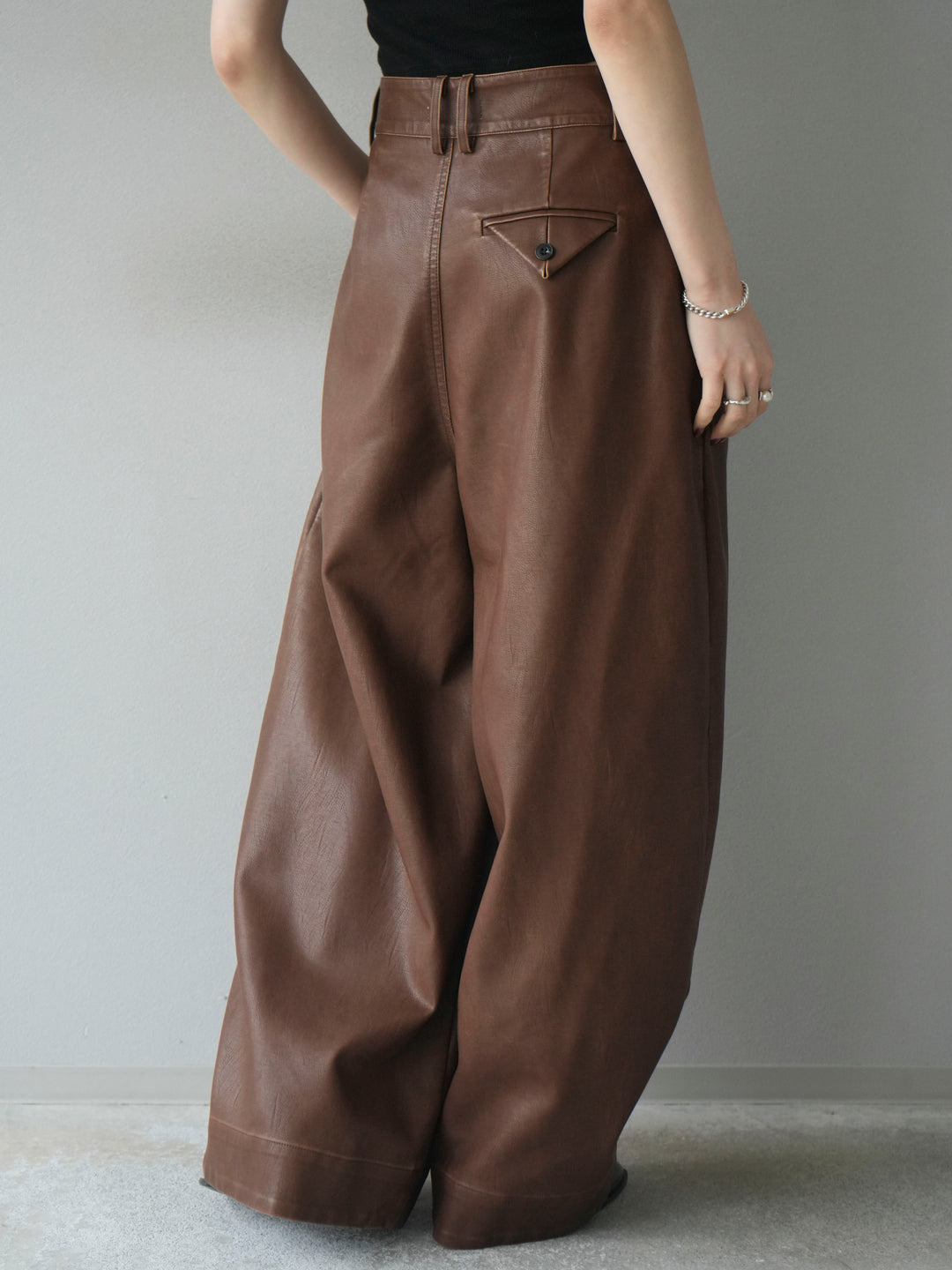 [予約]ヴィンテージレザーバギーパンツ/brown
