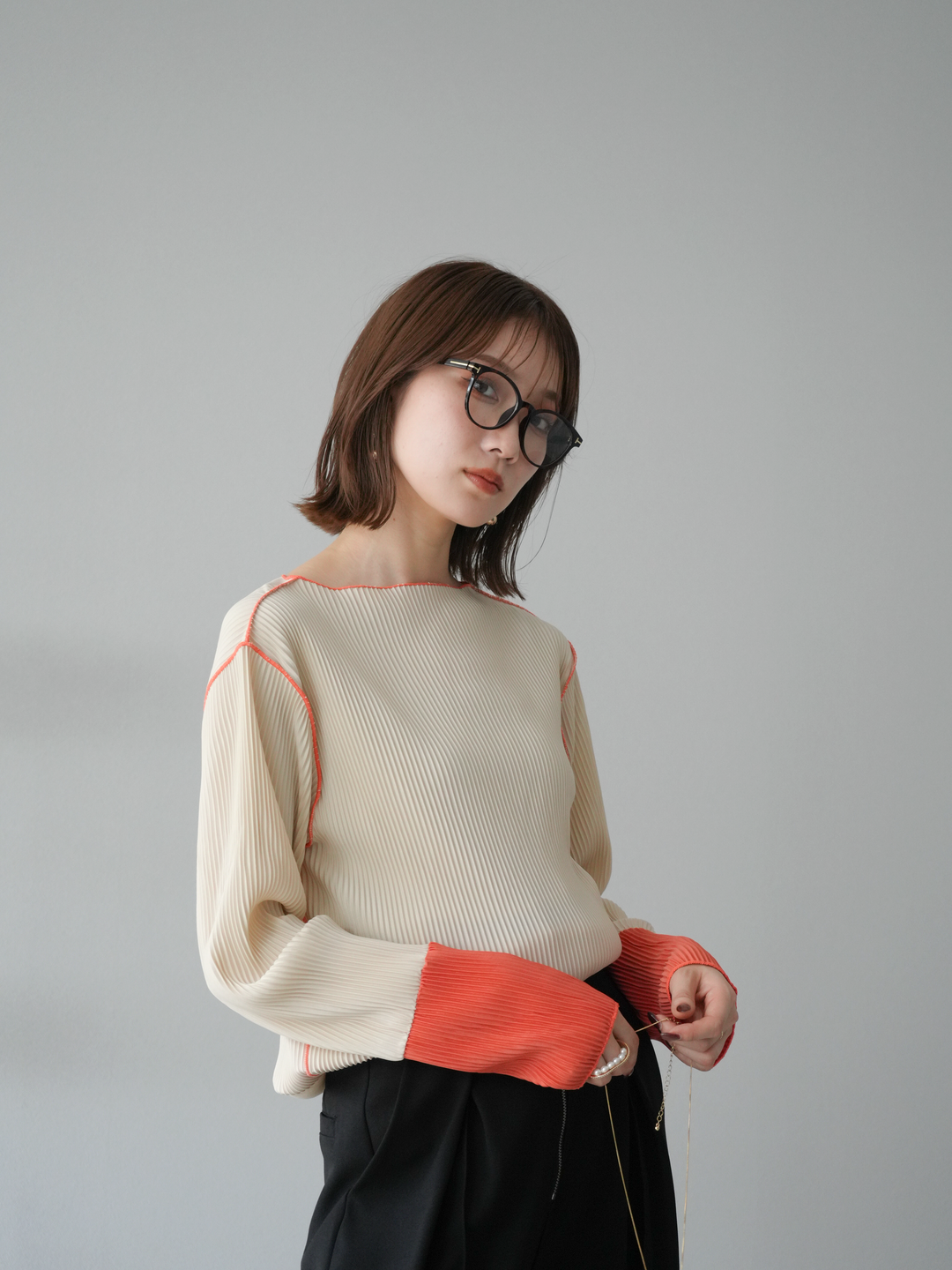 [予約]バイカラープリーツトップス/アイボリー