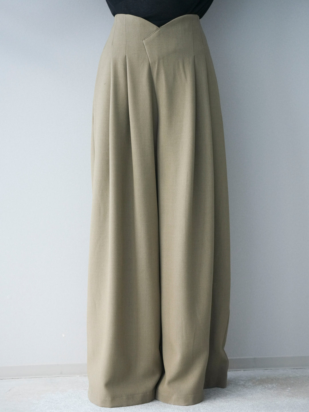 [予約]デザインハイウエストワイドパンツ/olive