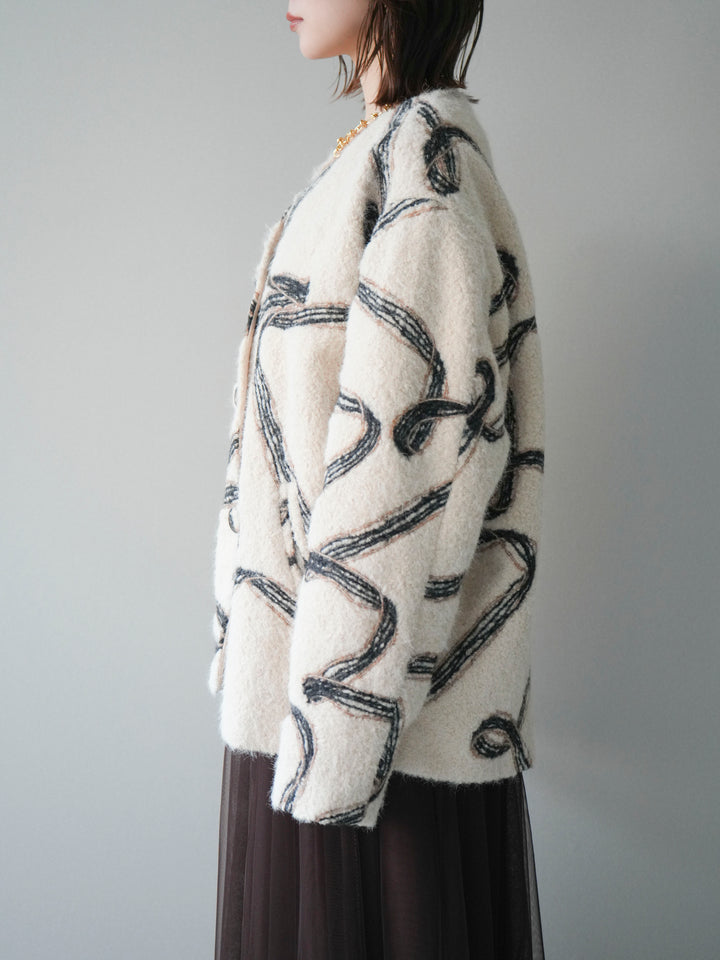 [予約]ニュアンス刺繍ブークレニットジャケット/white