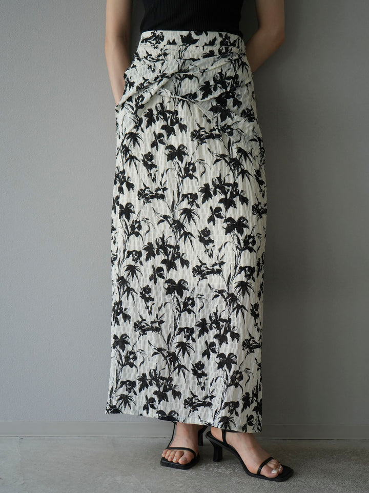 [Pre-order] Washer waist design flower pattern skirt/off-white