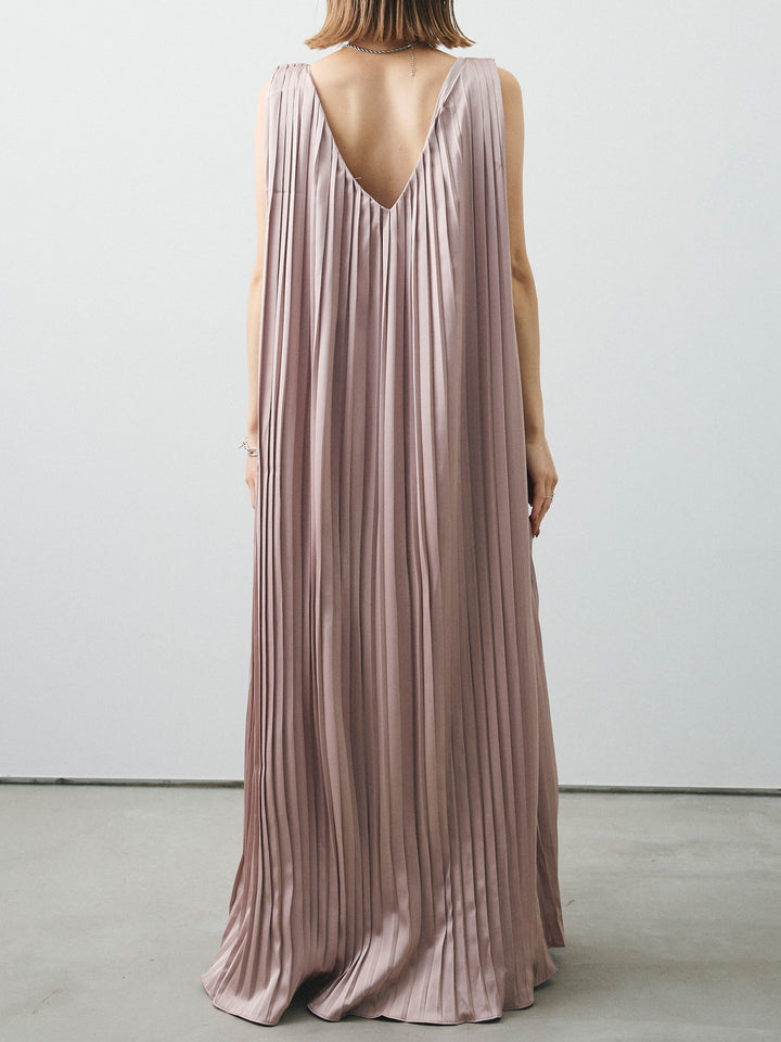 [予約]サテンプリーツVネックワンピース/ピンクベージュ