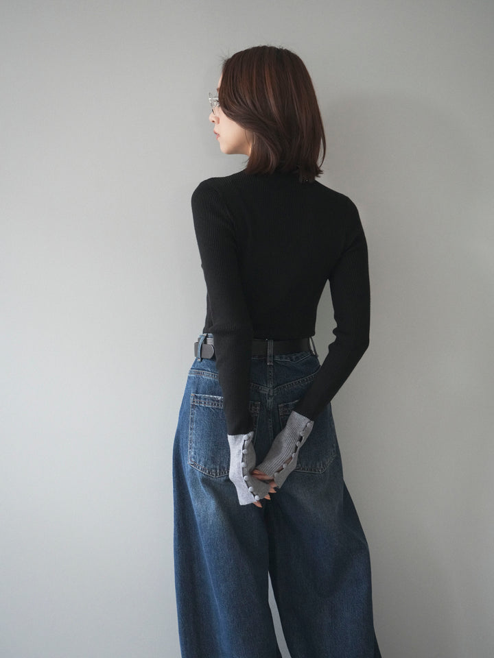 [予約]袖ボタンハイネック配色リブニットトップス/black