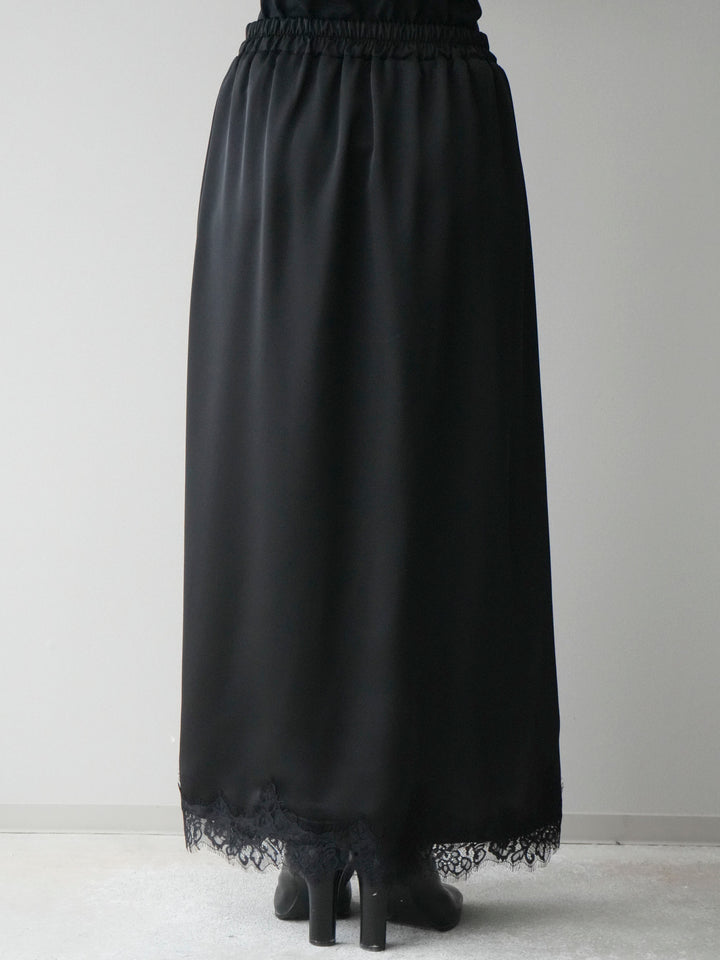 [予約]裾レースサテンナロースカート/black