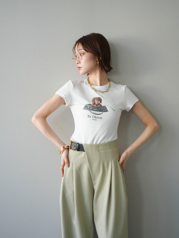 【套裝】狗狗緊身T卹+不對稱皮帶束口寬褲（兩件套）