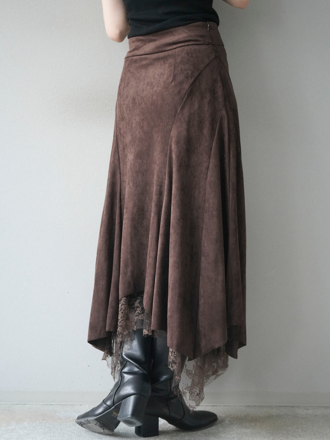 [予約]スエード裾レースアシンメトリースカート/brown