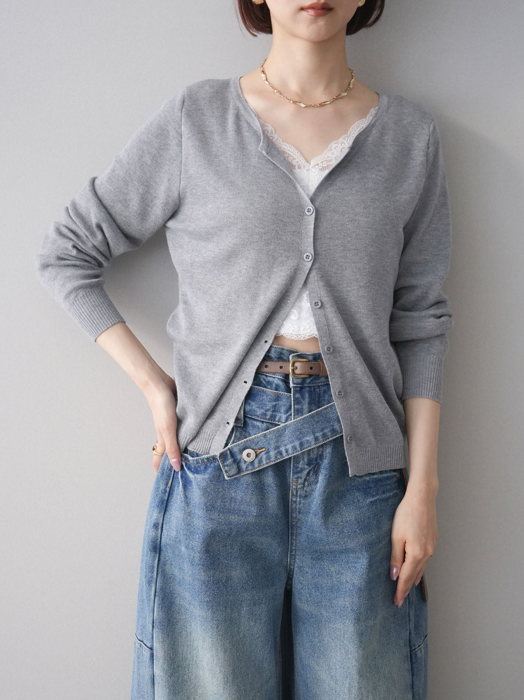 [SET]レースレイヤードニットカーディガン+アシメデザインワイドデニムパンツ(2set)