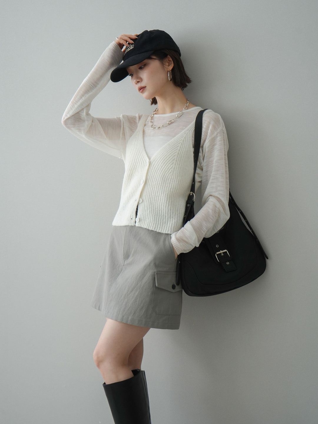 [予約]ビスチェアンサンブルシアーニット/white