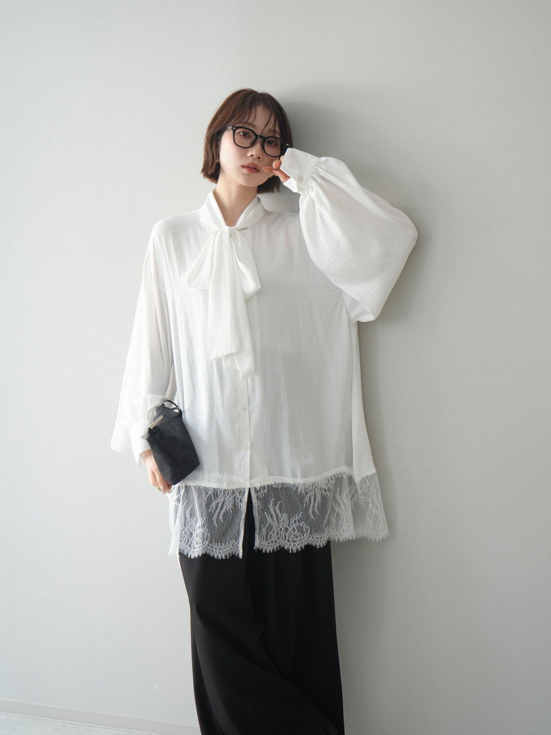 [予約]レースヘムボウタイブラウス/white