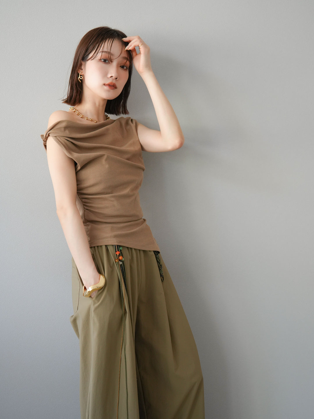 [SET]タックデザイントップス＆ビーズベルト付きパンツSET UP(2set)