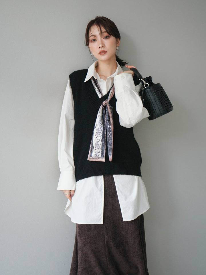 [予約]スカーフ付きニットベスト/black