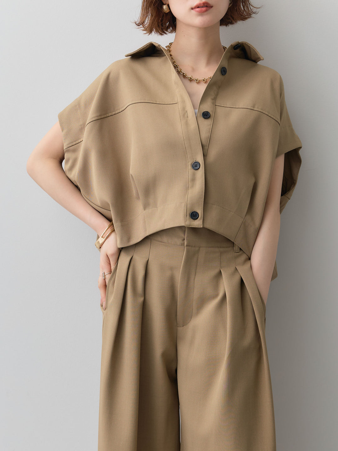 【套裝】縐綢燈籠無袖襯衫 + 縐綢闊腿褲（兩件套）