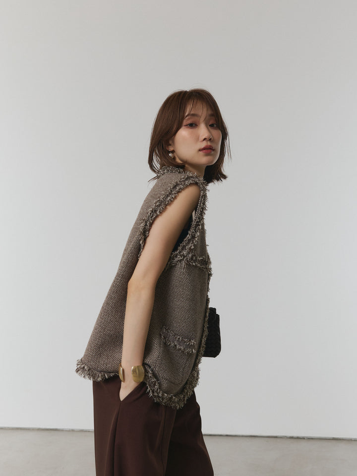 【Allure】[SET]アンティークボタンツイードフリンジニットベスト+デザインタックセンターシームアイドパンツ(2set)