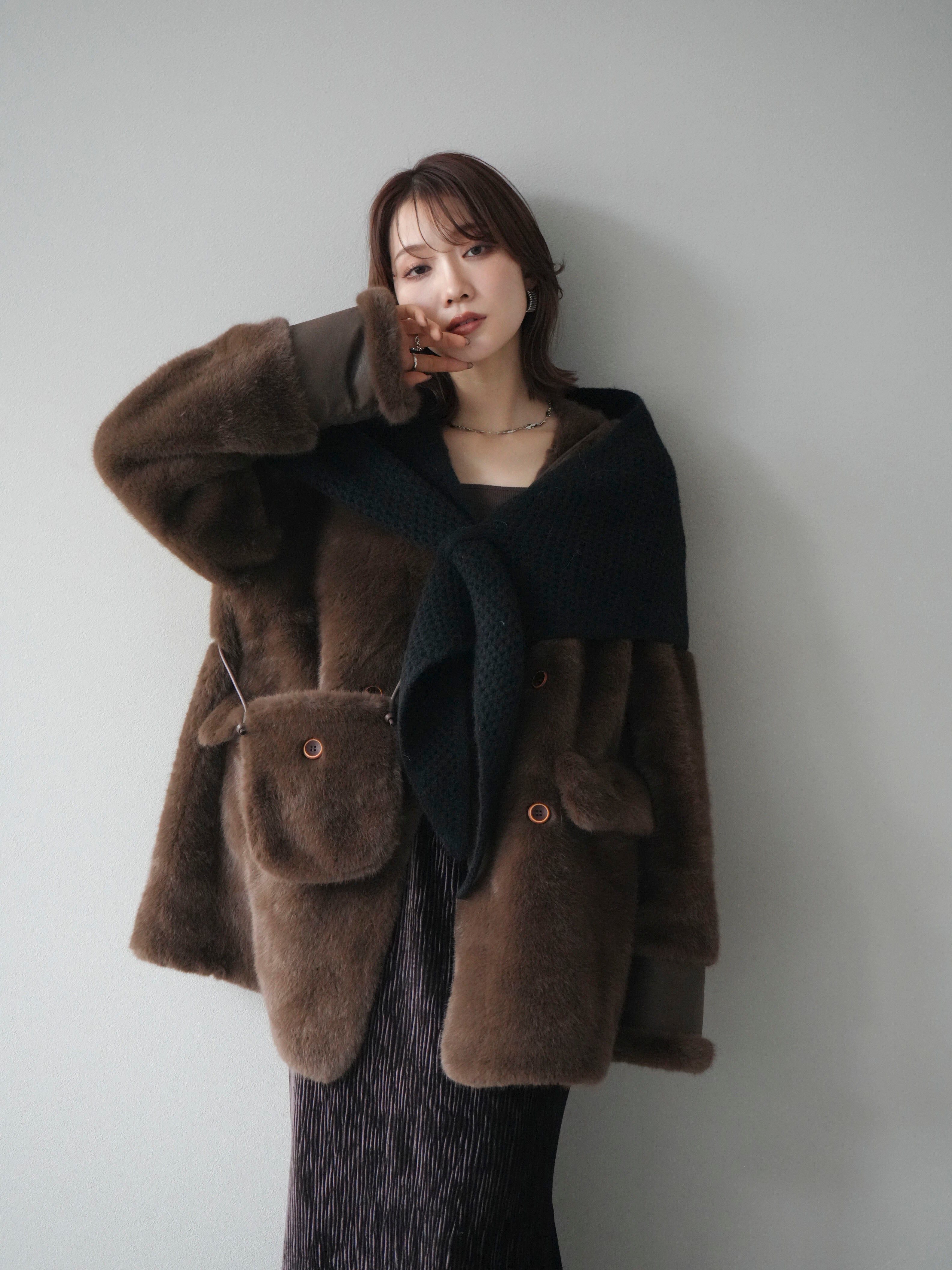 予約]バッグ付エコファーノーカラーコート/brown – Lumier