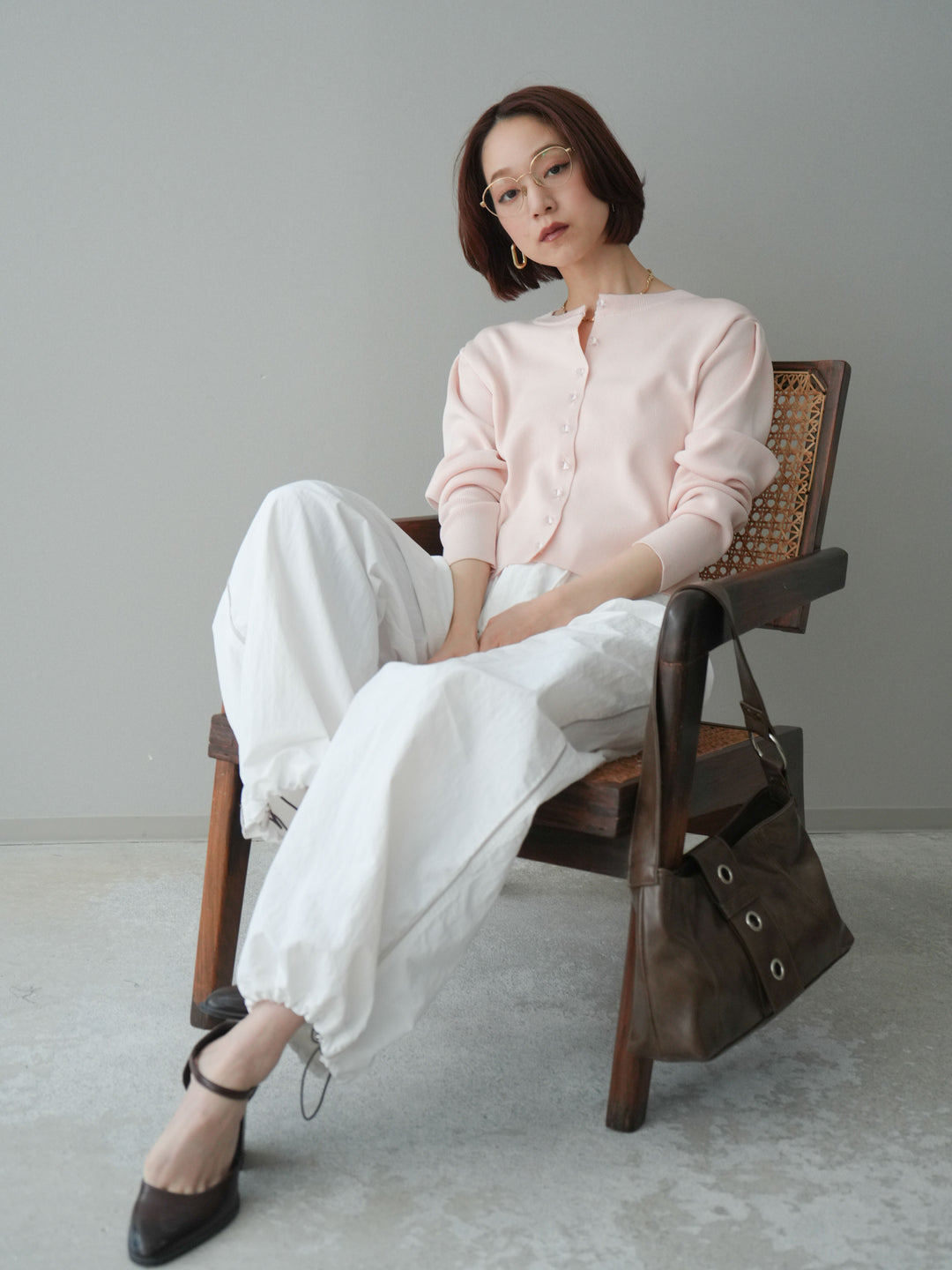 [SET]クリアボタンタックニットカーディガン+ドロストサイドラインナイロンパンツ(2set)