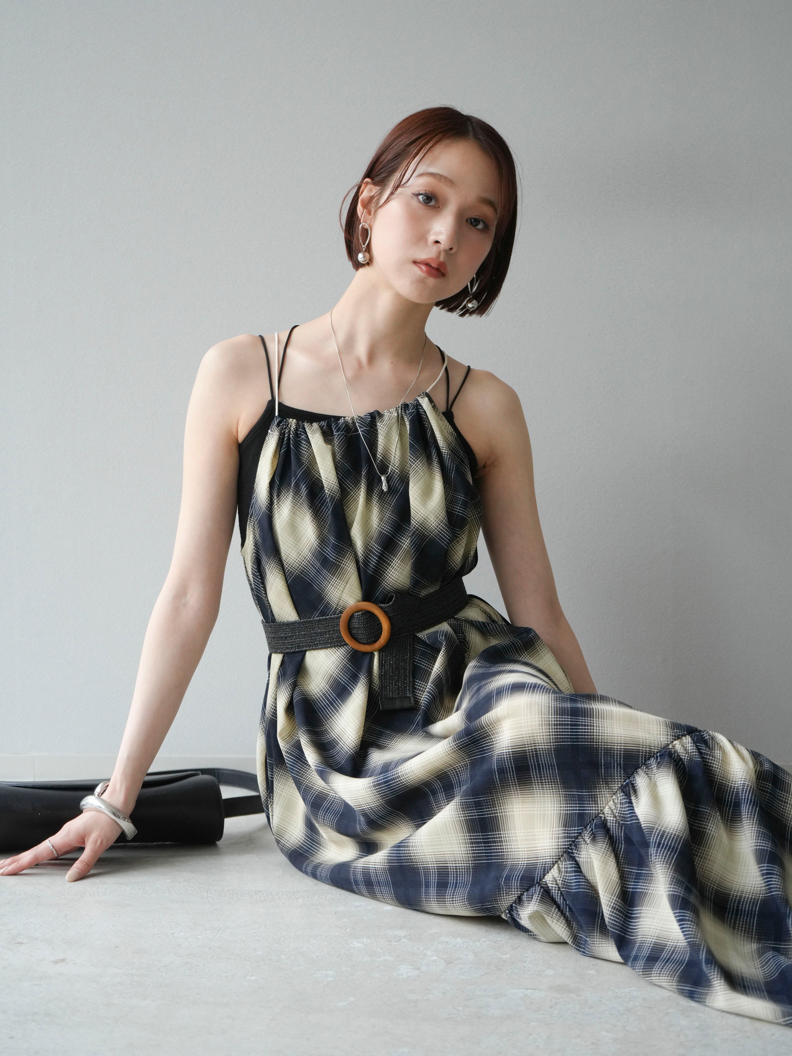 SET]ベルト付チェックノースリーブワンピース+選べるアクセセット(2set