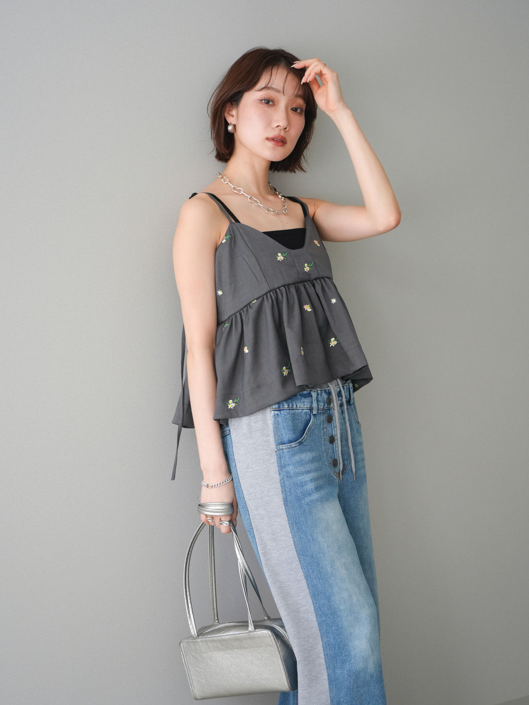 [予約]フラワー刺繍ビスチェ/gray