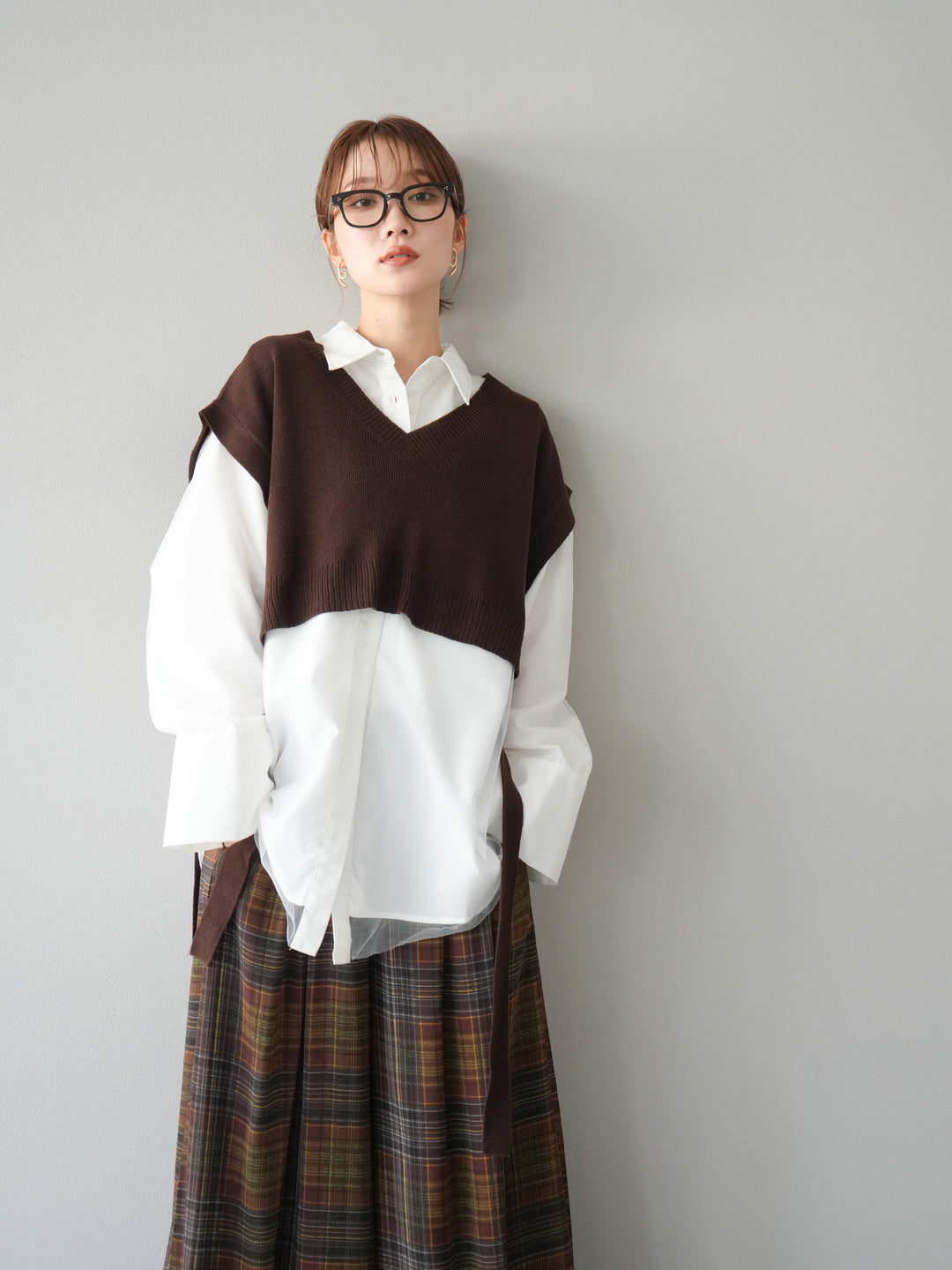 [予約]サイドリボンVネックショートニットベスト/ブラウン