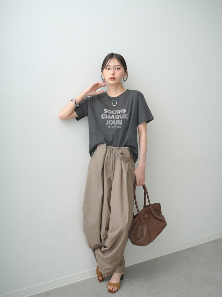 【套裝】Logo刺繡T卹+皮帶環彎腰闊腿褲（兩件套）