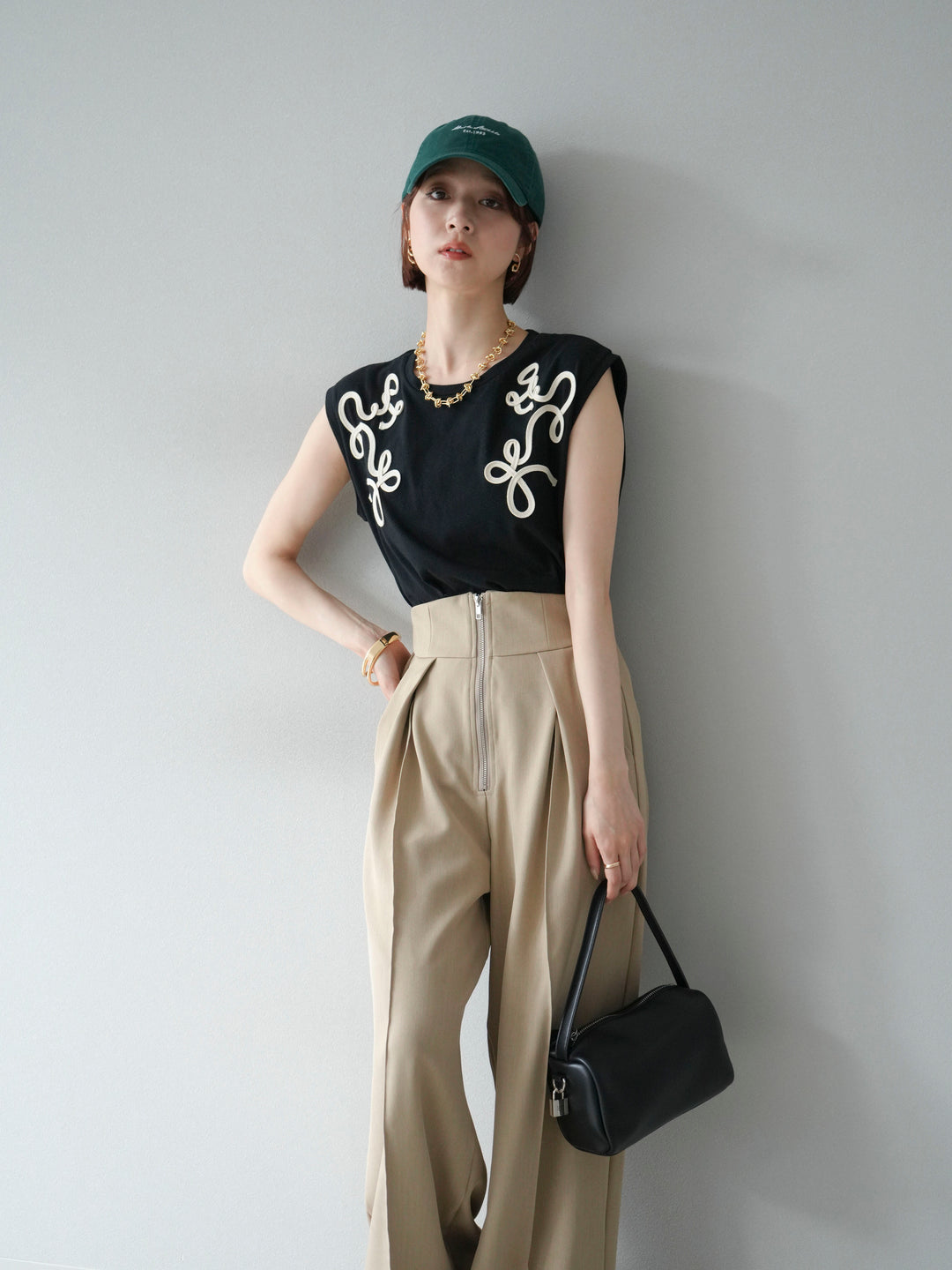 [SET]コード刺繍フレンチスリーブTシャツ+ジップタックワイドパンツ(2set)