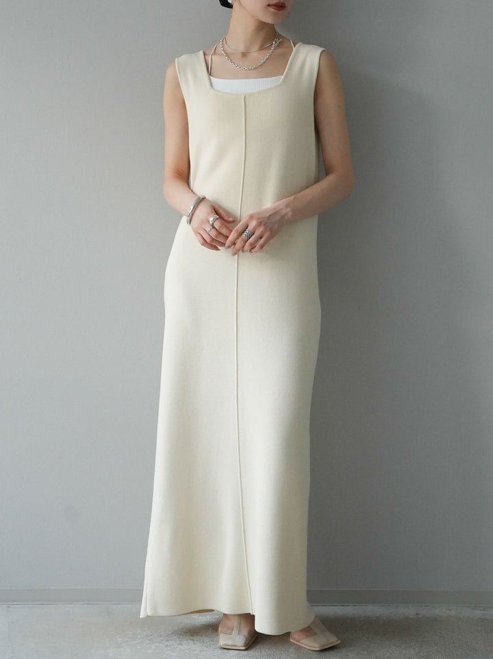 [予約]スクエアネックニットワンピース/アイボリー
