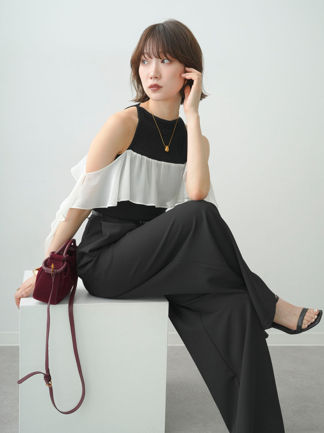 [SET]シフォンフリルドッキングノースリニットトップス+シフォンフリルドッキングノースリニットトップス(2set)