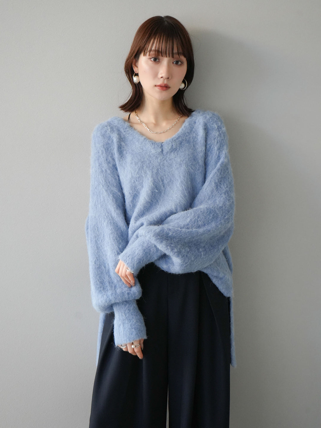 【預購】V領加大尺寸馬海毛針織套頭衫/藍