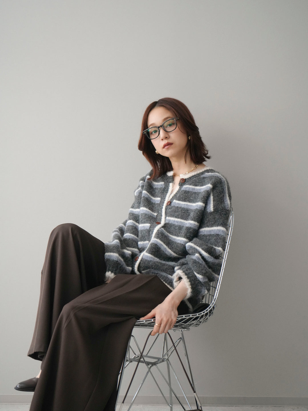 [SET]ウールタッチ配色ボーダーニットカーディガン+テープベルトタックバギーパンツ(2set)