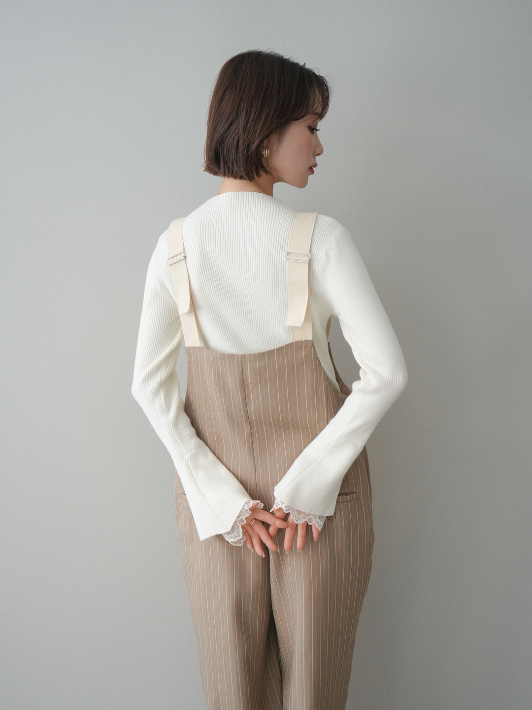 [予約]袖スカラップレースオフネックニットトップス/ivory