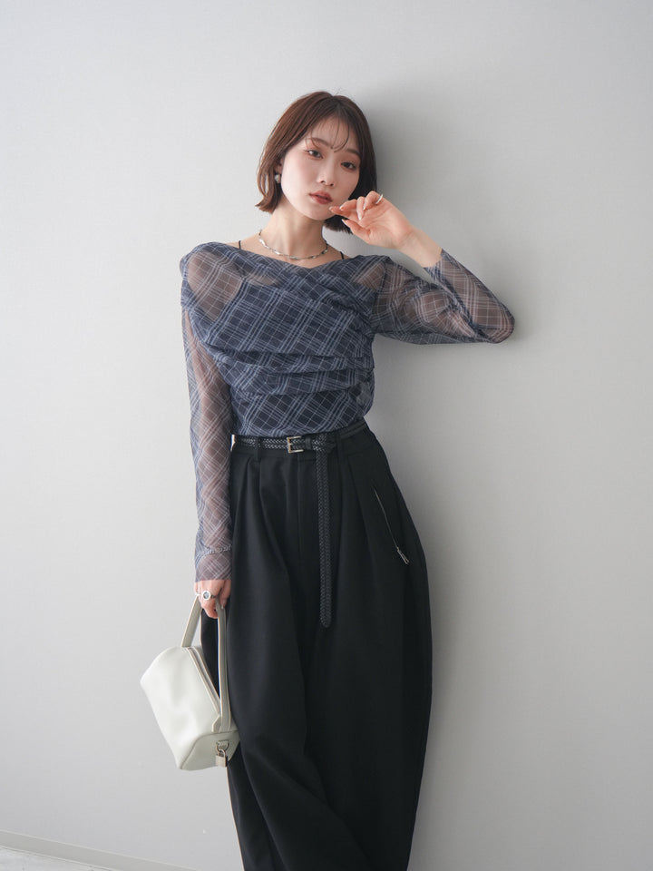[予約]チュールバイアスチェックプリントタックネックトップス/navy