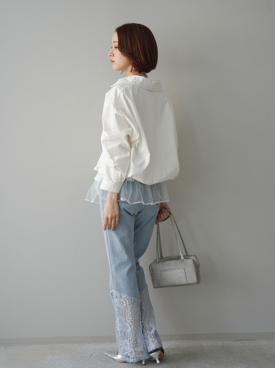 [予約]レース切替フレアデニムパンツ/bleach