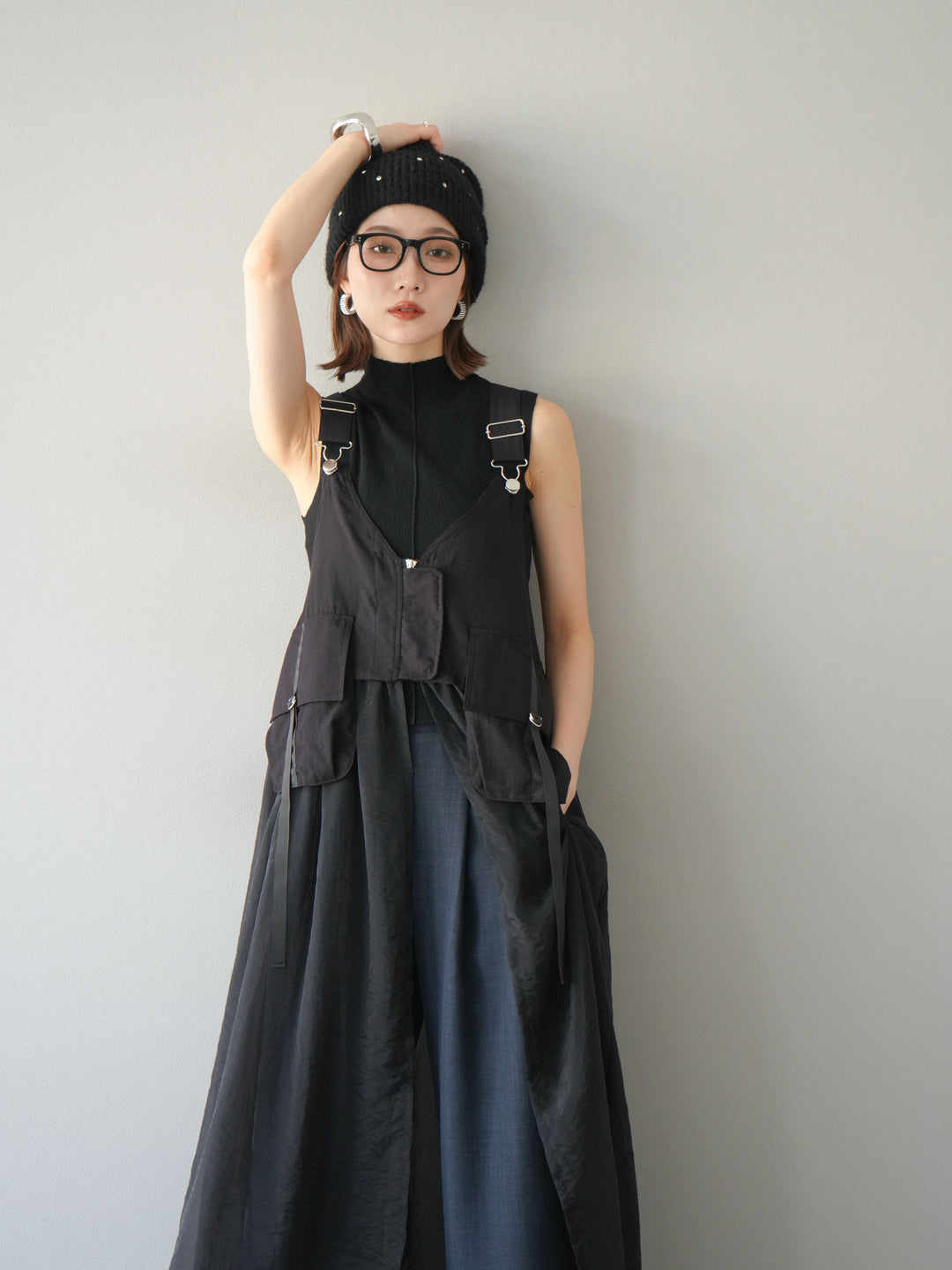 [SET] 戰術背心歐根紗洋裝 + 麻質寬鬆寬褲 (2 件套)