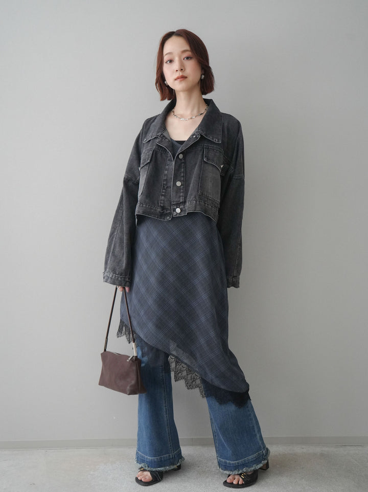【套裝】牛仔短版襯衫外套+不對稱格紋蕾絲吊帶背心+流蘇半喇叭牛仔褲（三件套）