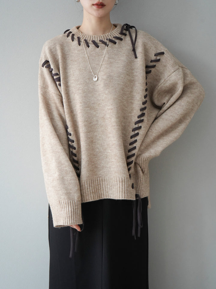 [Pre-order] Hand-stitched color-coordinated over-knit pullover/beige