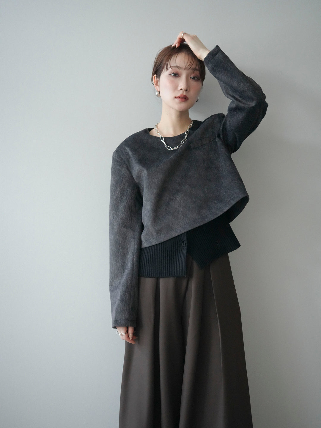 [予約]リブニットレイヤードスエードプルオーバー/charcoal
