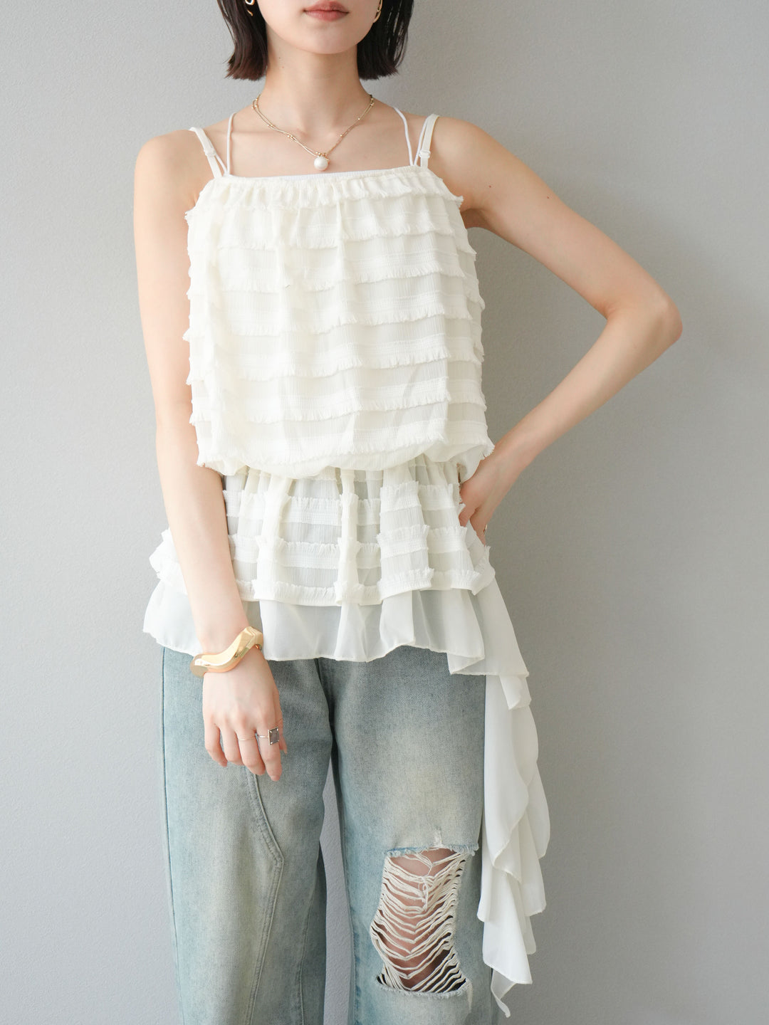 【預購】荷葉邊流蘇吊帶衫/象牙白