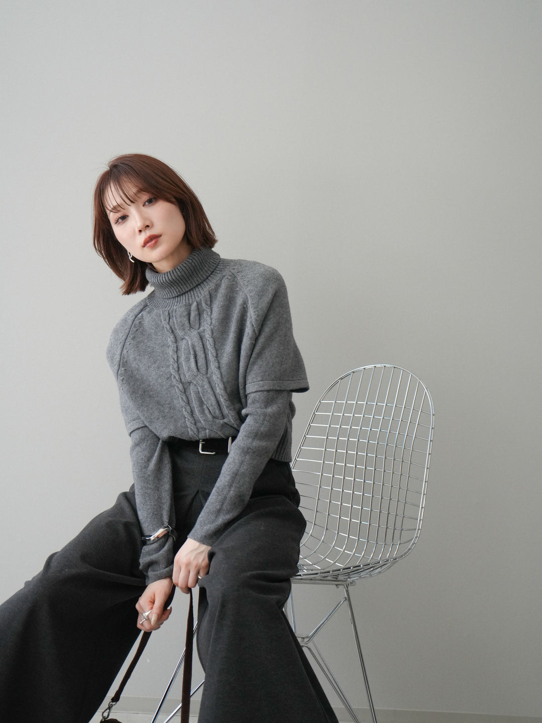 [予約]ケーブル編みタートルハーフスリーブニットアンサンブル/gray