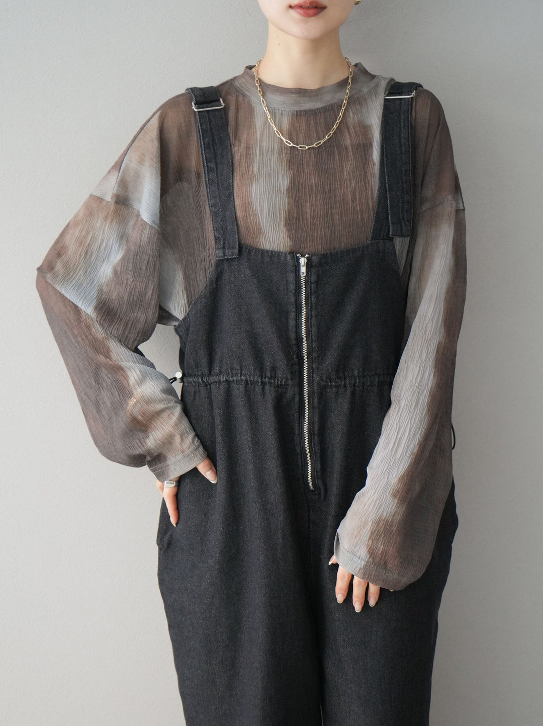 [預訂] 水彩圖案薄紗上衣/棕色