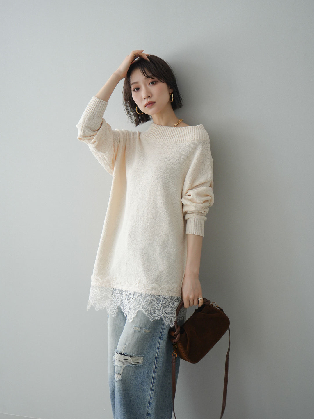[予約]アシンメトリーレースヘムニットプルオーバー/ivory