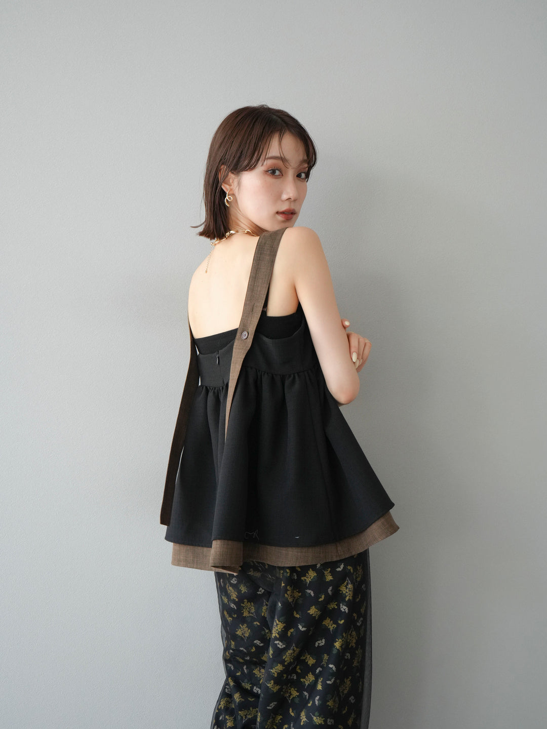 [SET]リネンライク配色フレアタンクトップ+コード刺繍チュールレイヤードパンツ+ブーケプリントタックパンツ(3set)