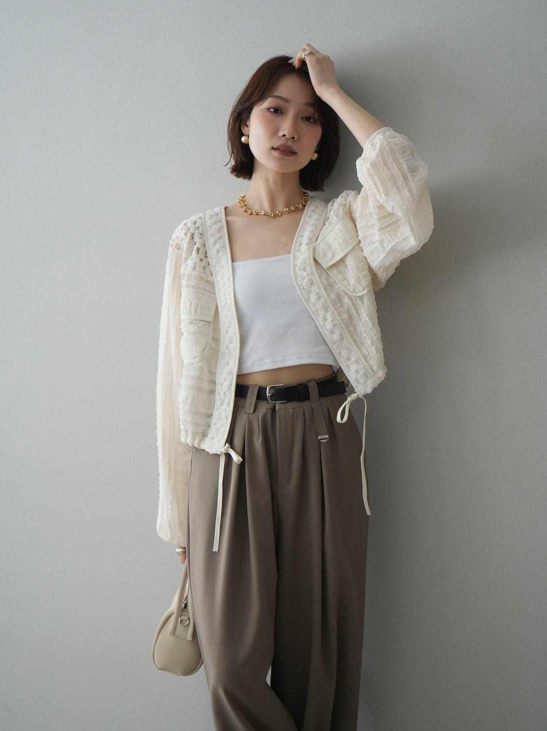 [SET]パッチワークシアーフリルブルゾン+カップ付テレコリブベアキャミソール+ベルト付キーホルダーモチーフワイドパンツ(3set)