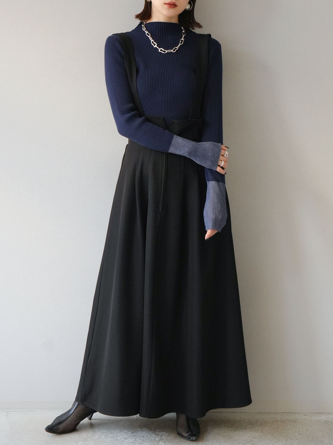 [予約]袖ラメシアー切替リブニットトップス/ネイビー