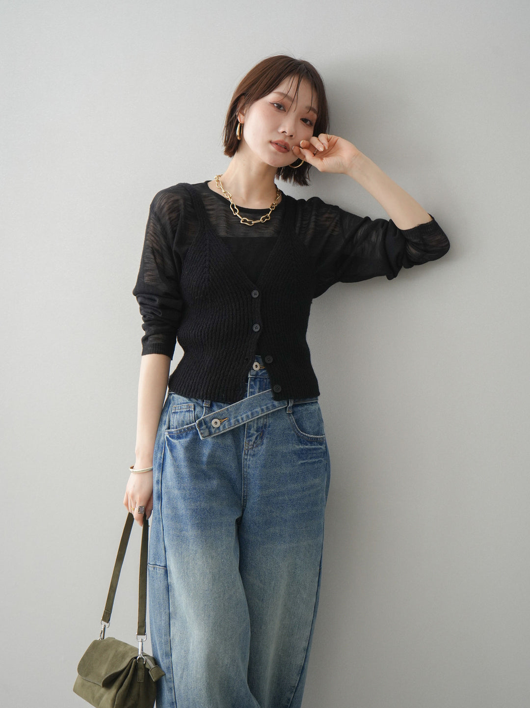 [予約]ビスチェアンサンブルシアーニット/black