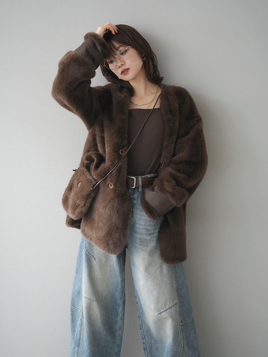 [SET]バッグ付エコファーノーカラーコート+ベルト付カーブデニムパンツ(2set)