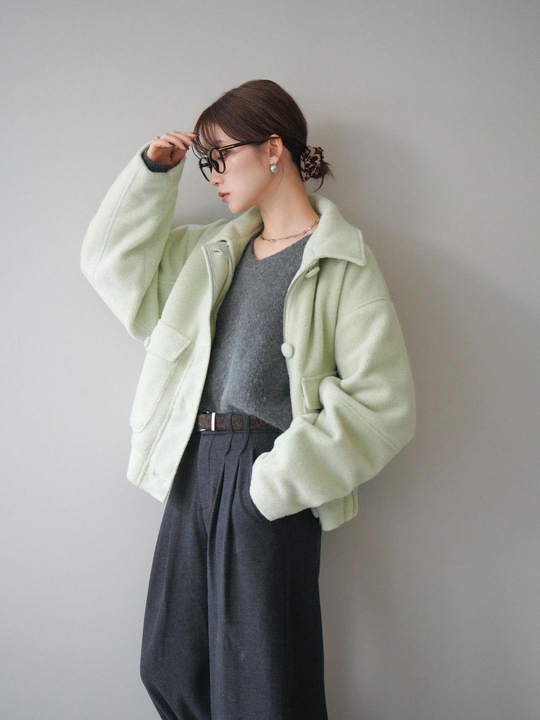 [SET]ウールライクフライトジャケット+シュシュ付きアンゴラタッチVネックニットプルオーバー(2set)