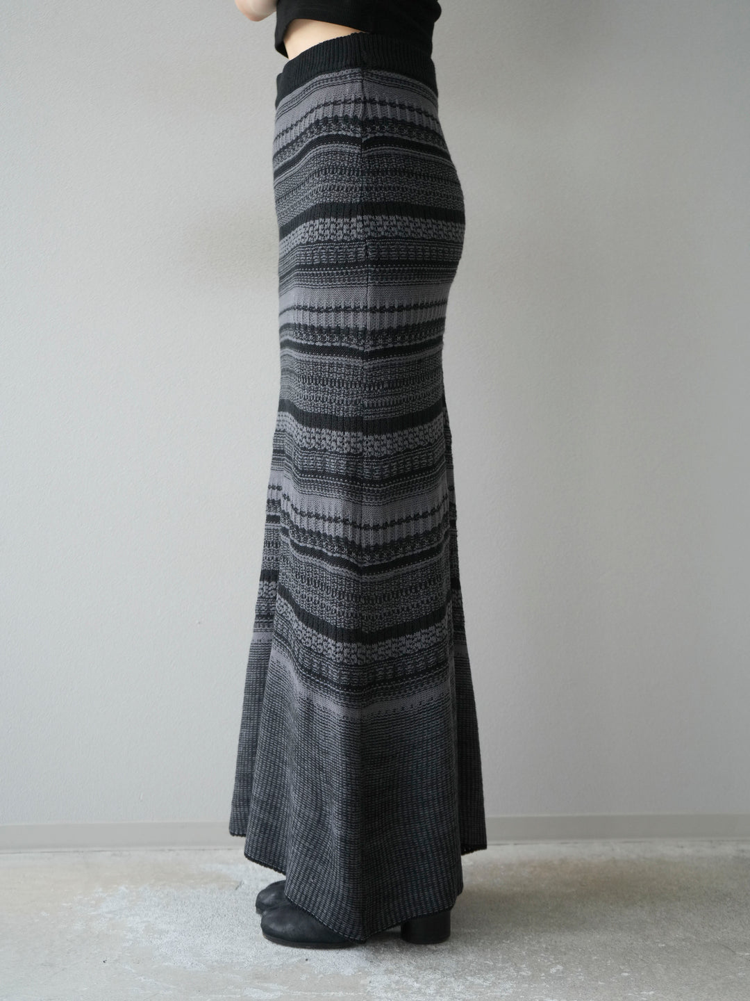 [予約]ガーター編みニットロングスカート/グレー×ブラック